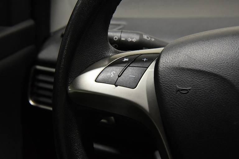 LANCIA Ypsilon 7