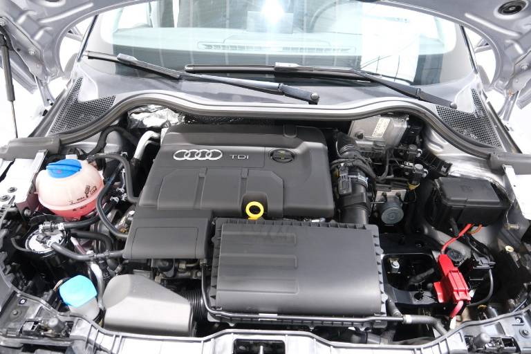 AUDI A1 61