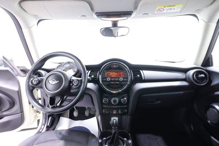 MINI One 10
