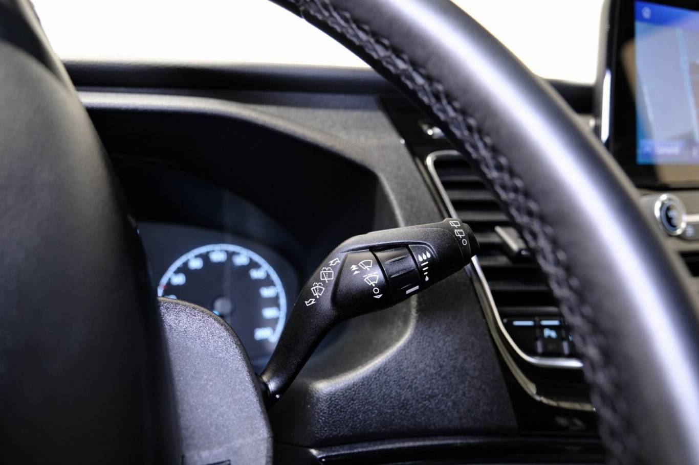 FORD Tourneo Custom 19