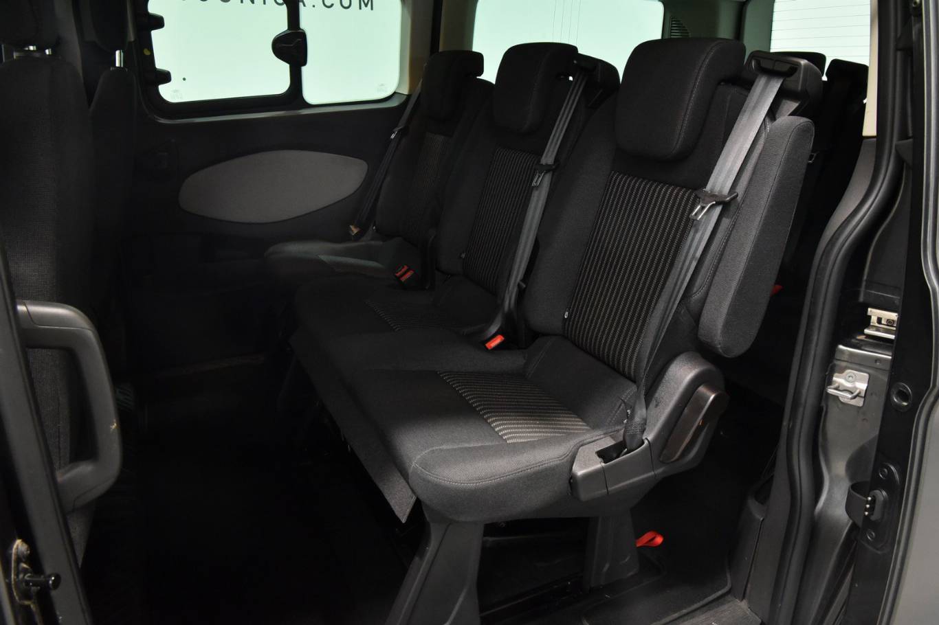 FORD Tourneo Custom 34