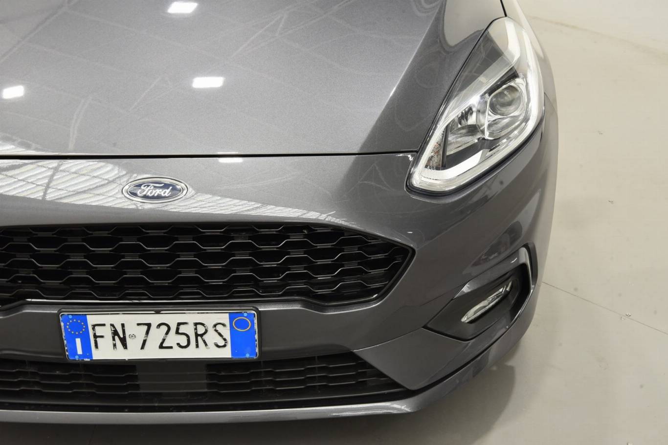 FORD Fiesta 17