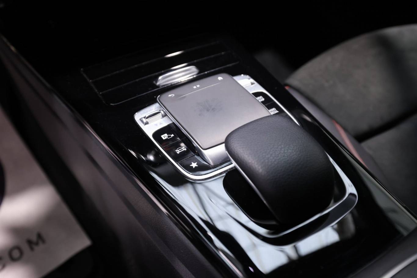 MERCEDES-BENZ A 200 33