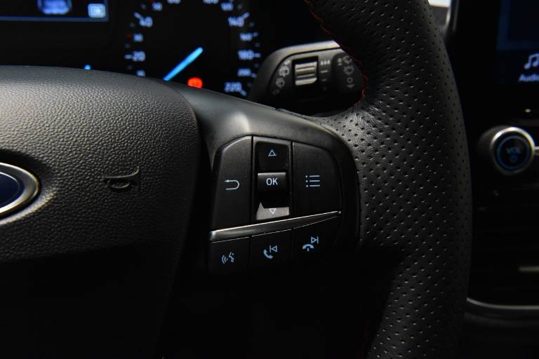 FORD Fiesta 8