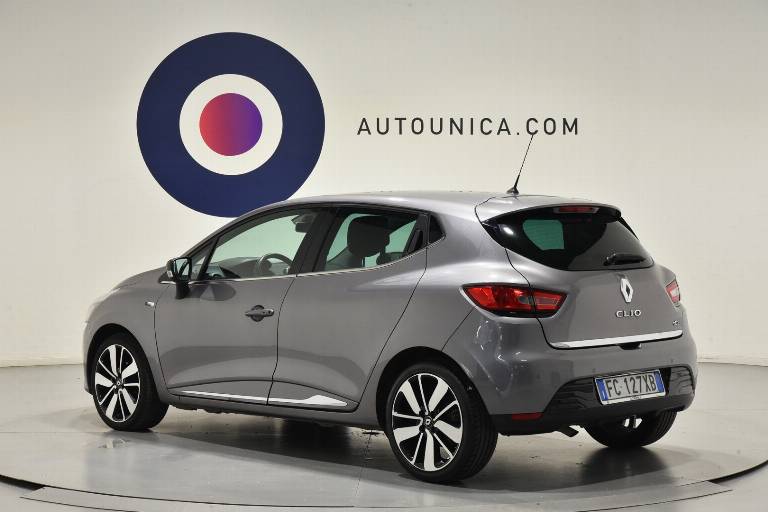 RENAULT Clio 2