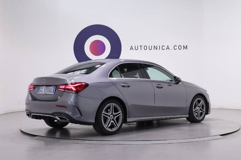 MERCEDES-BENZ A 180 14
