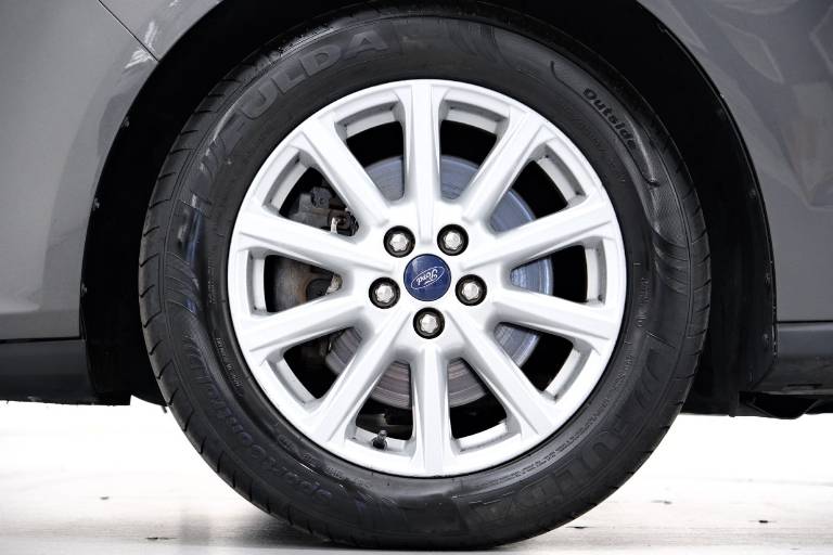 FORD S-Max 12