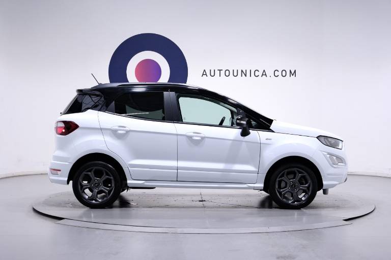 FORD EcoSport 4