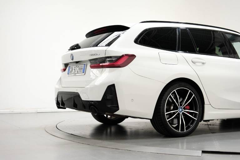 BMW 320 60
