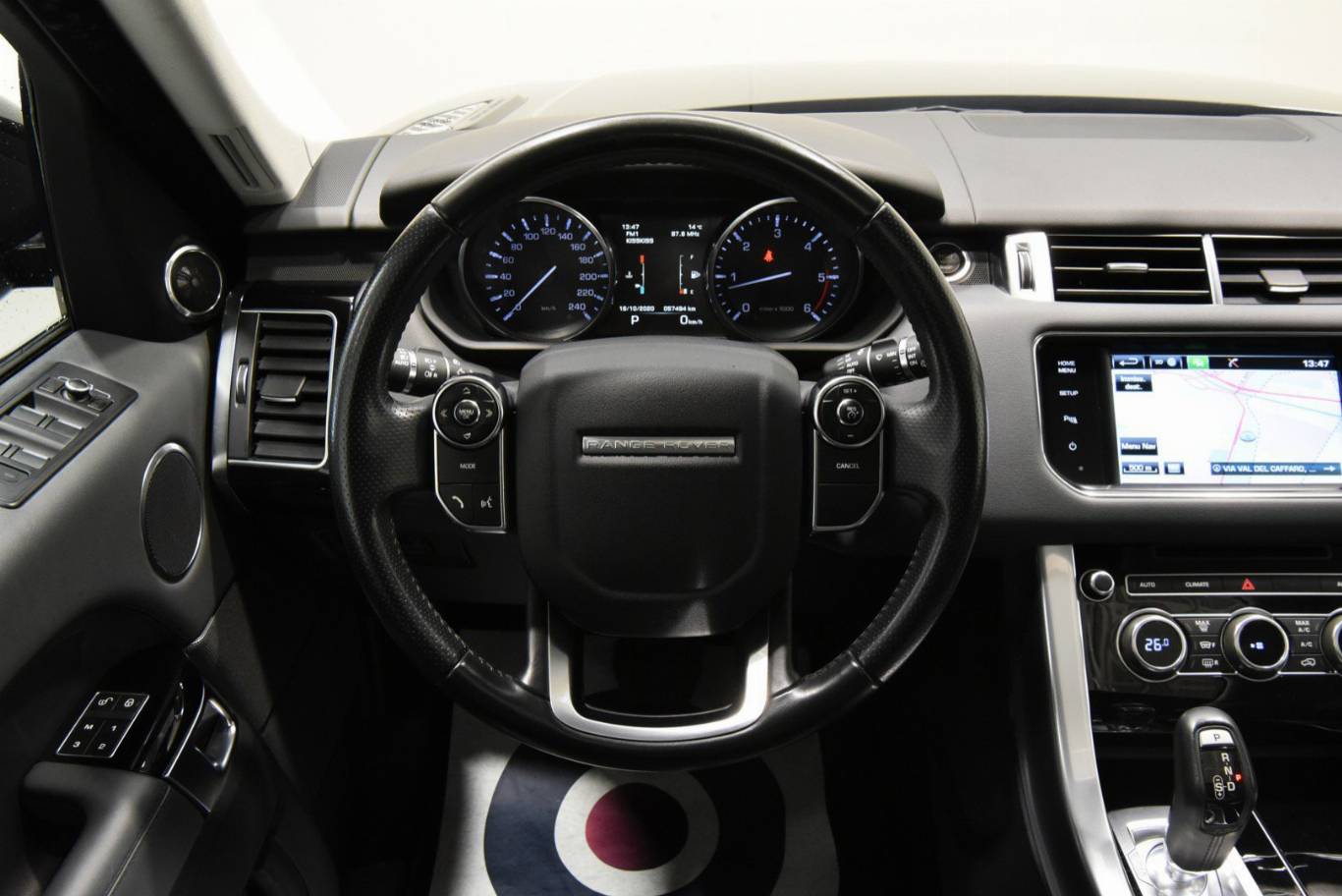 LAND ROVER Range Rover Sport 23