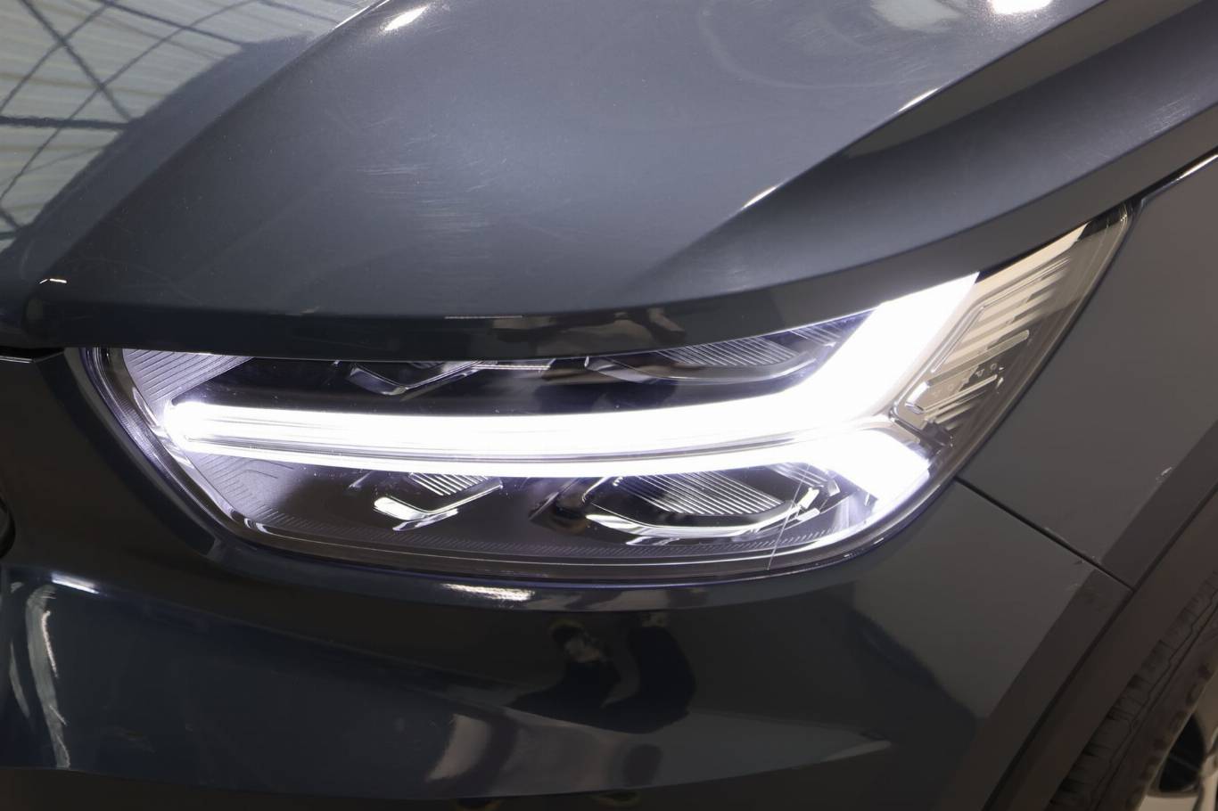 VOLVO XC40 42