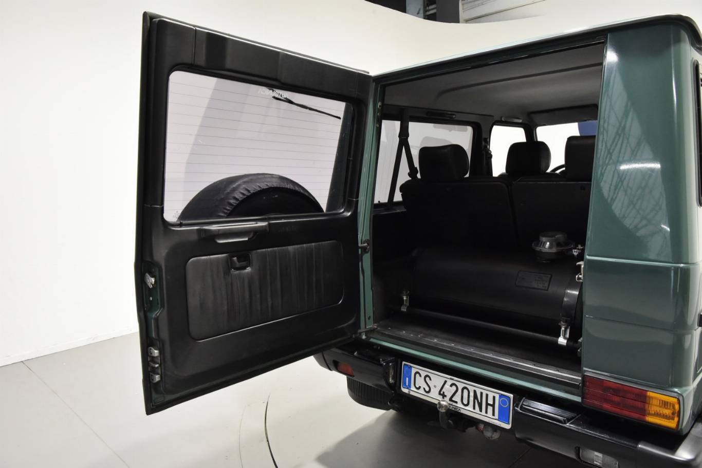 MERCEDES-BENZ G 320 13