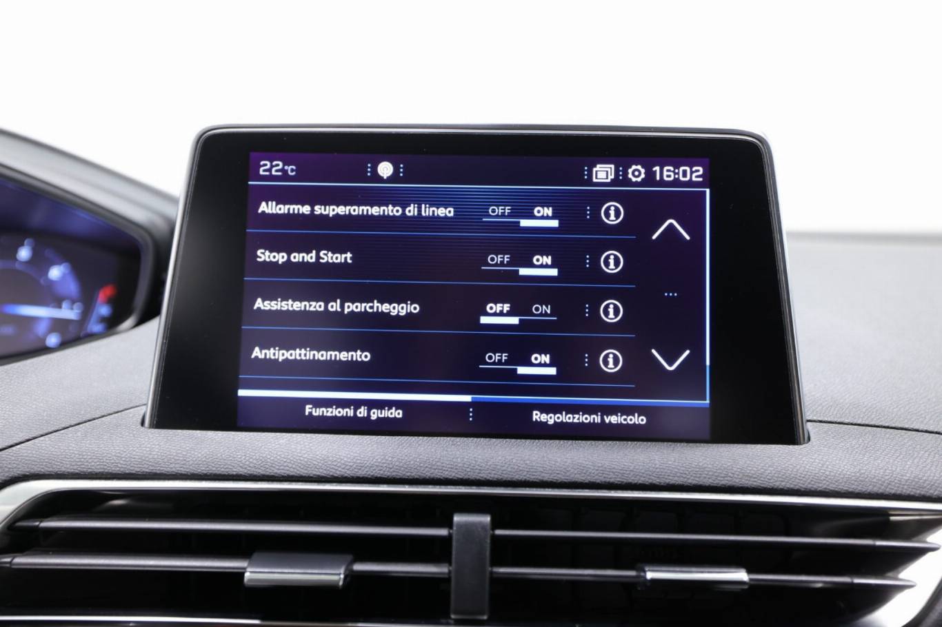 PEUGEOT 3008 30