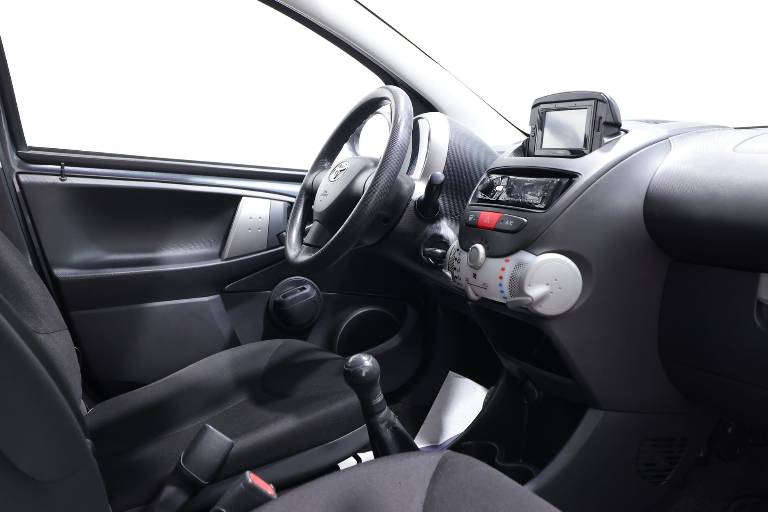 TOYOTA Aygo 38