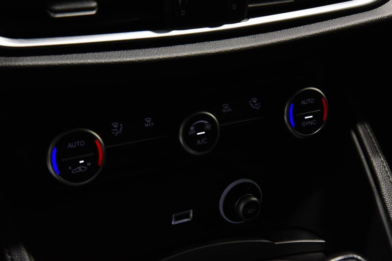 ALFA ROMEO Stelvio 12