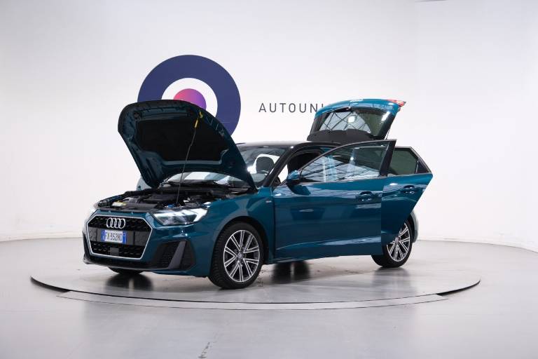AUDI A1 67