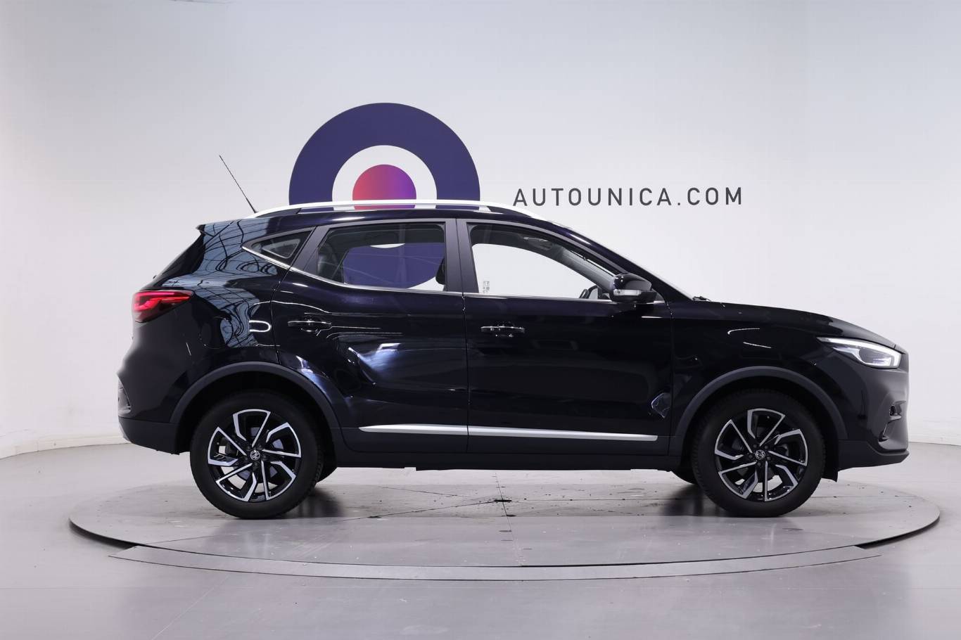 MG ZS 4