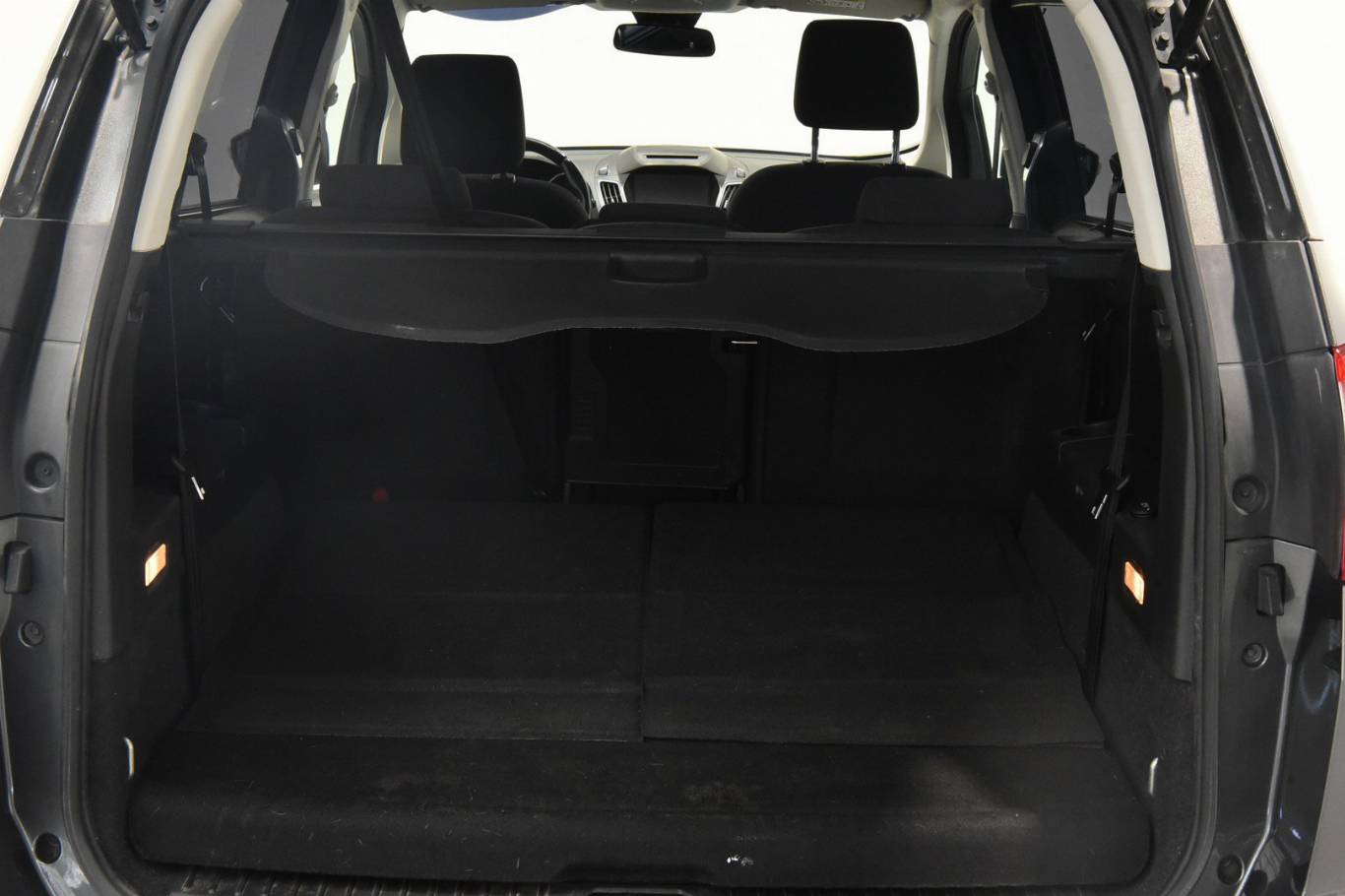 FORD Grand C-Max 13