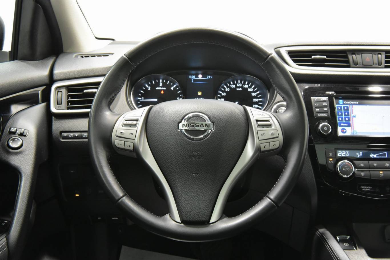 NISSAN Qashqai 19