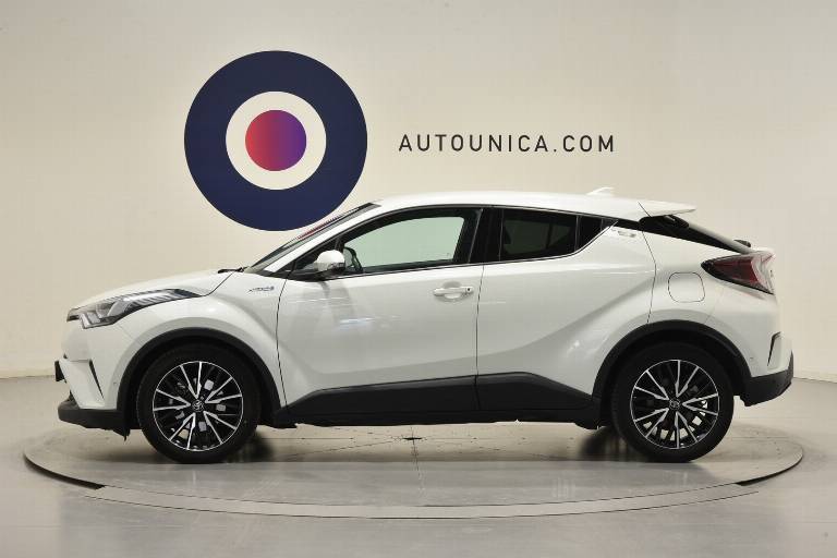 TOYOTA C-HR 32