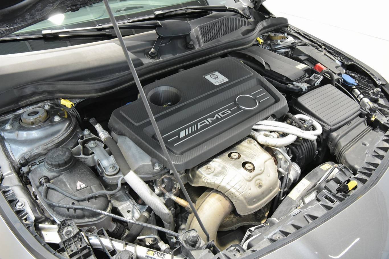 MERCEDES-BENZ CLA 45 AMG 62