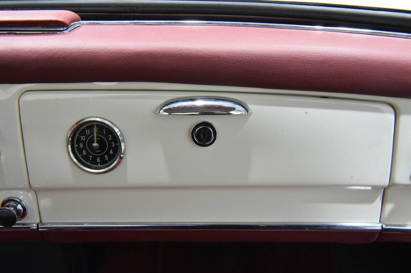 MERCEDES-BENZ 190 25