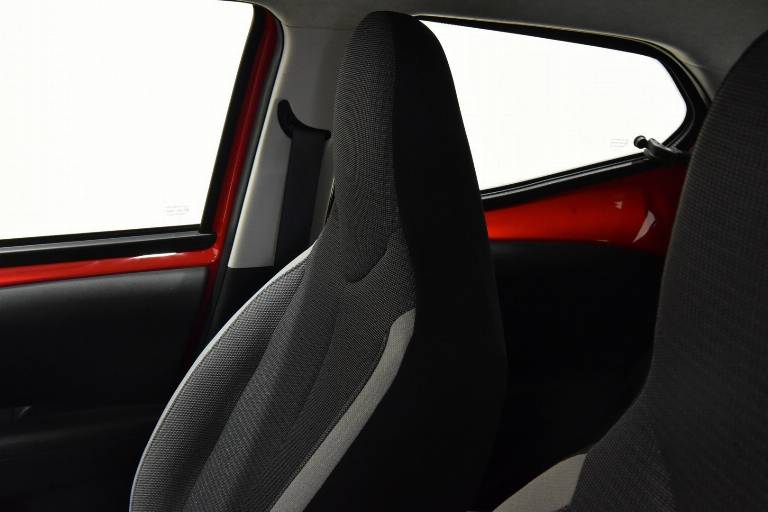 TOYOTA Aygo 20