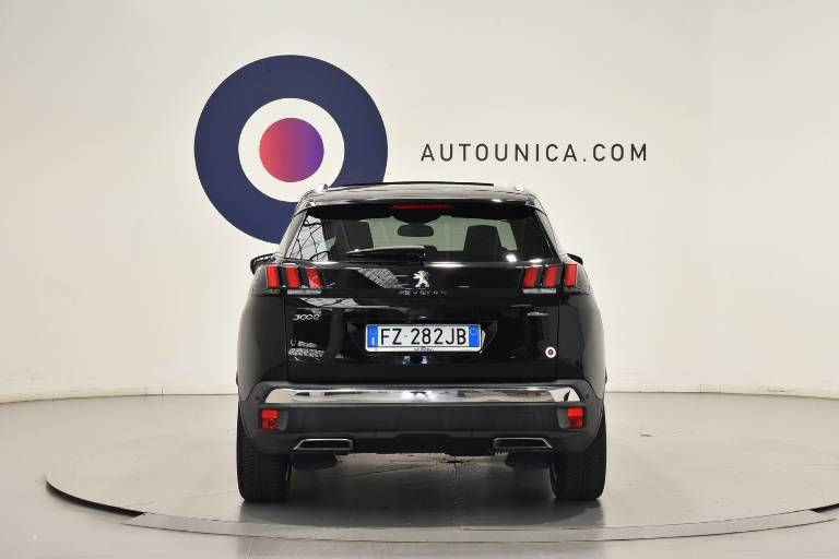 PEUGEOT 3008 6