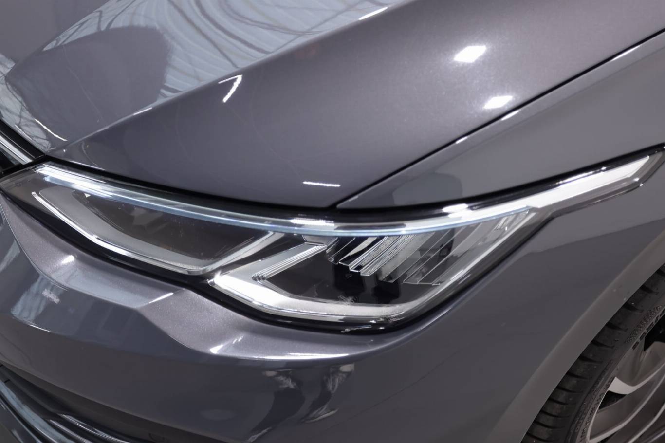 VOLKSWAGEN Golf 41