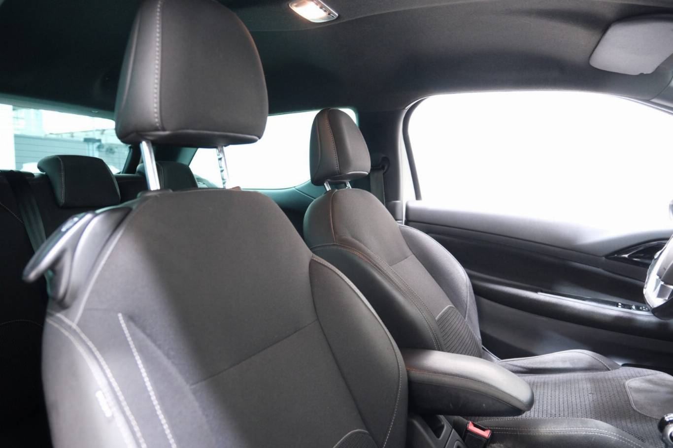 DS AUTOMOBILES DS 3 48