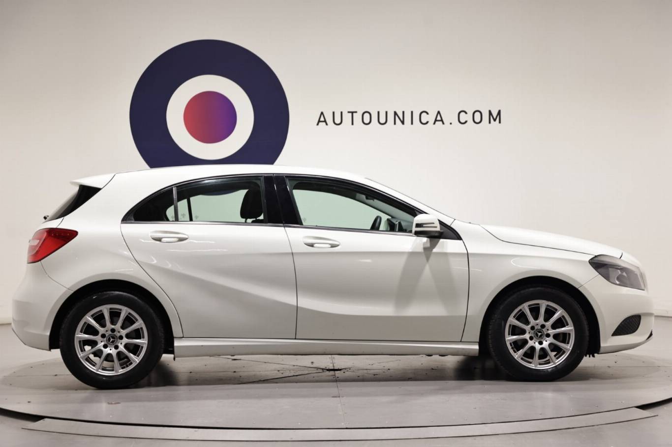 MERCEDES-BENZ A 180 4