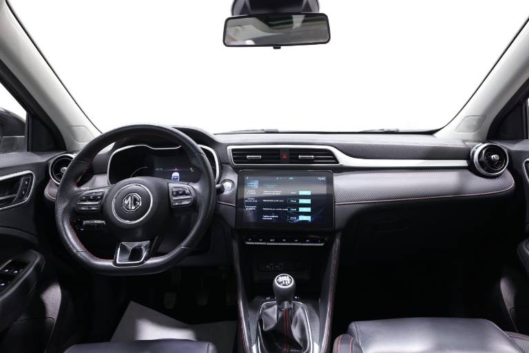 MG ZS 9