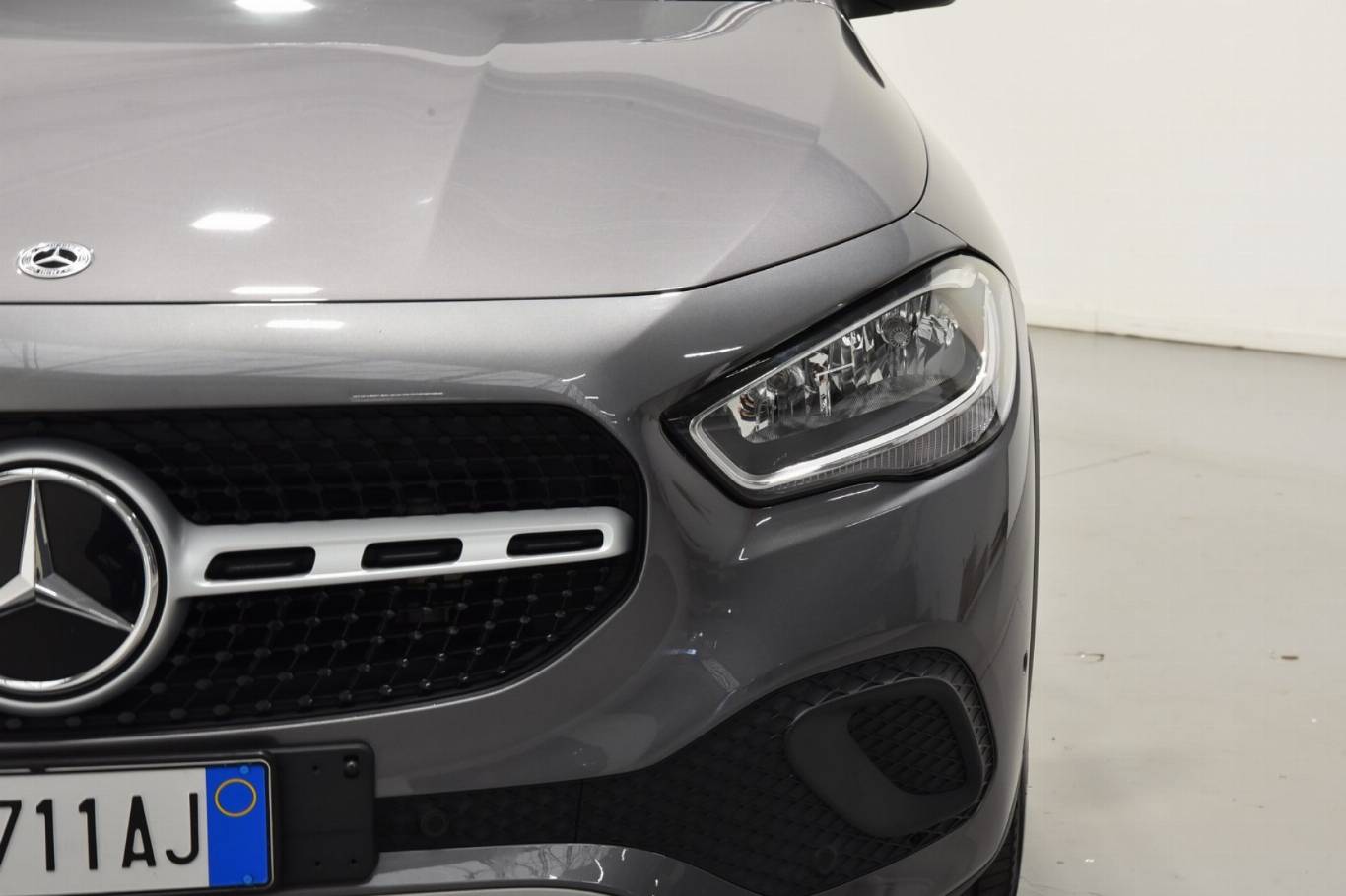 MERCEDES-BENZ GLA 180 16