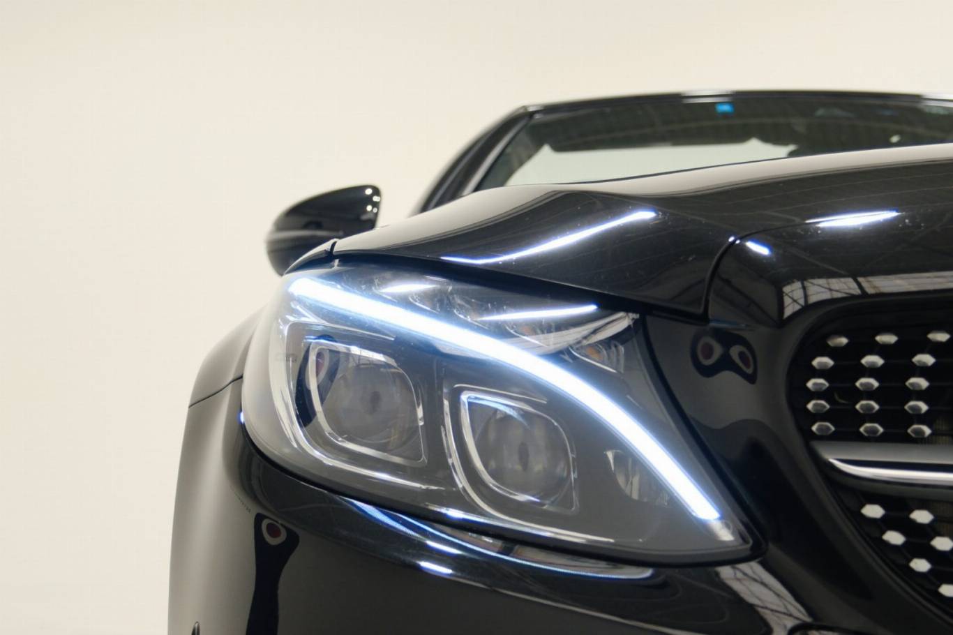 MERCEDES-BENZ C 220 21