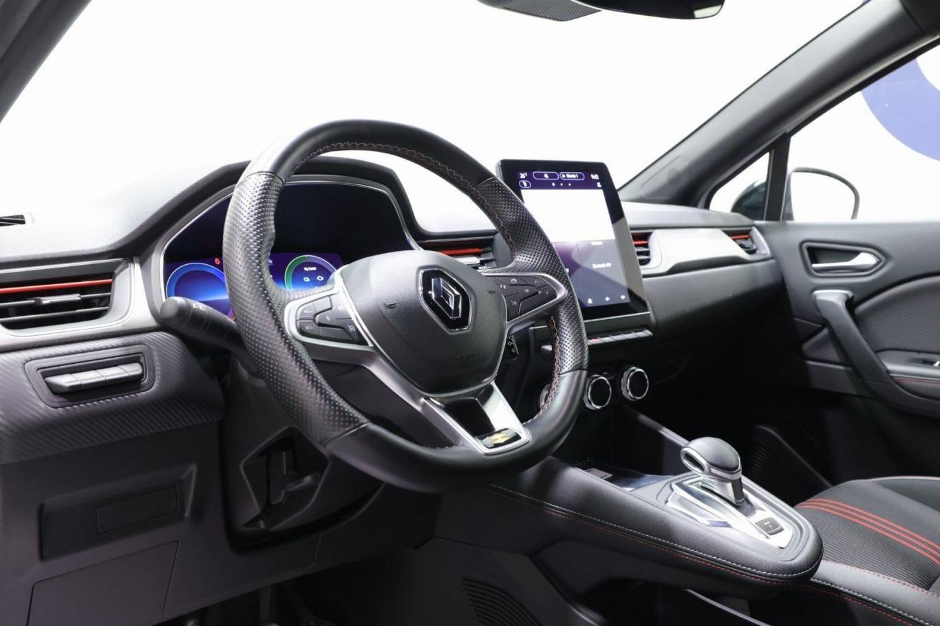 RENAULT Captur 5