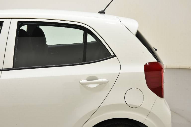 KIA Picanto 43