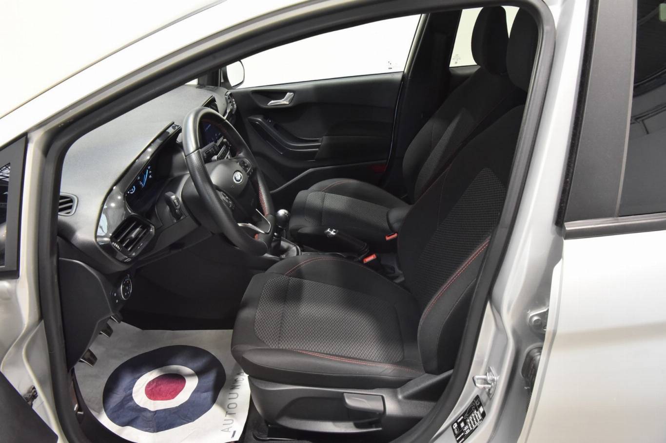 FORD Fiesta 4