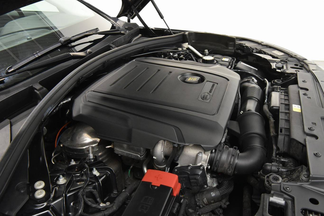 LAND ROVER Range Rover Velar 47