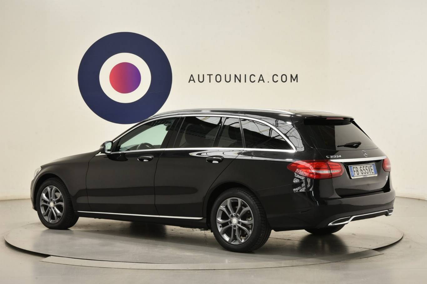 MERCEDES-BENZ C 200 2