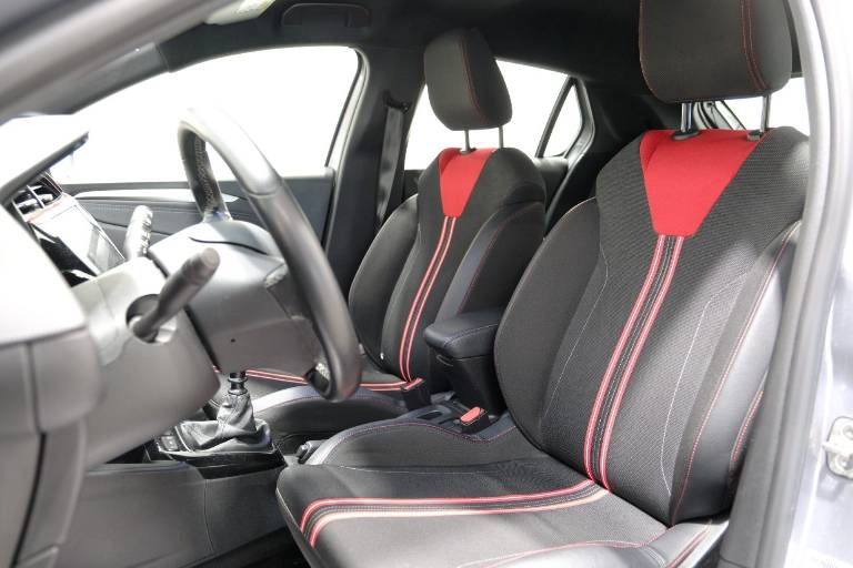 OPEL Corsa 6