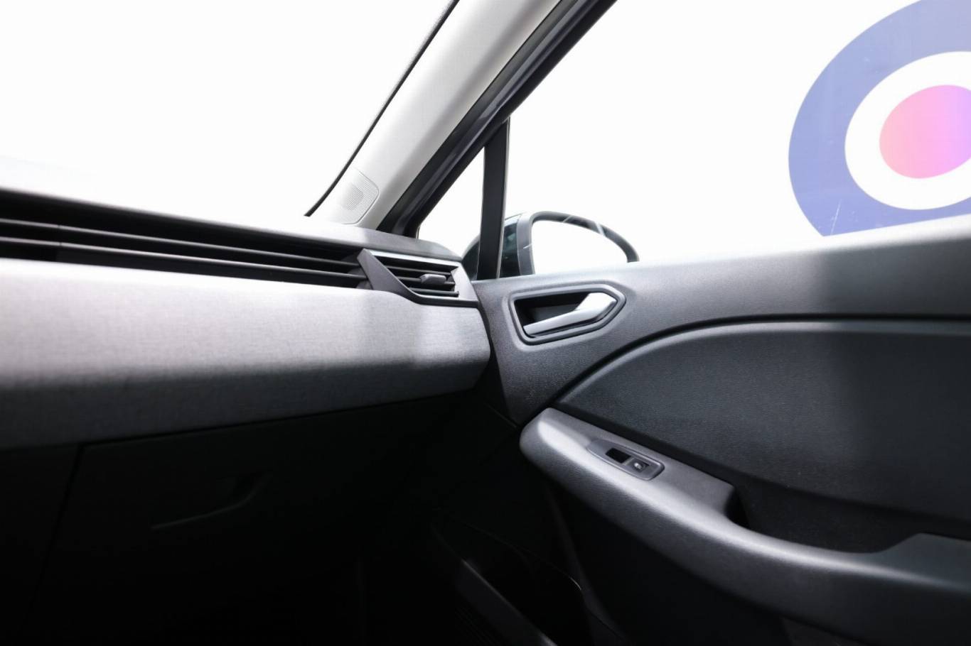 RENAULT Clio 30