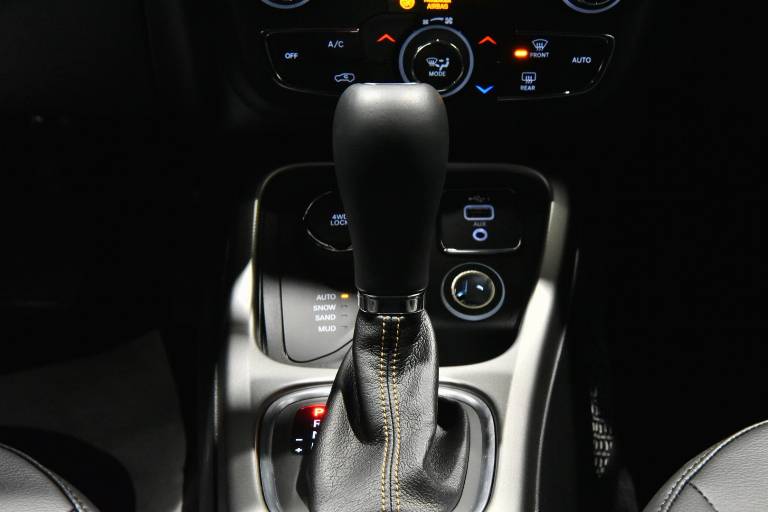 JEEP Compass 9
