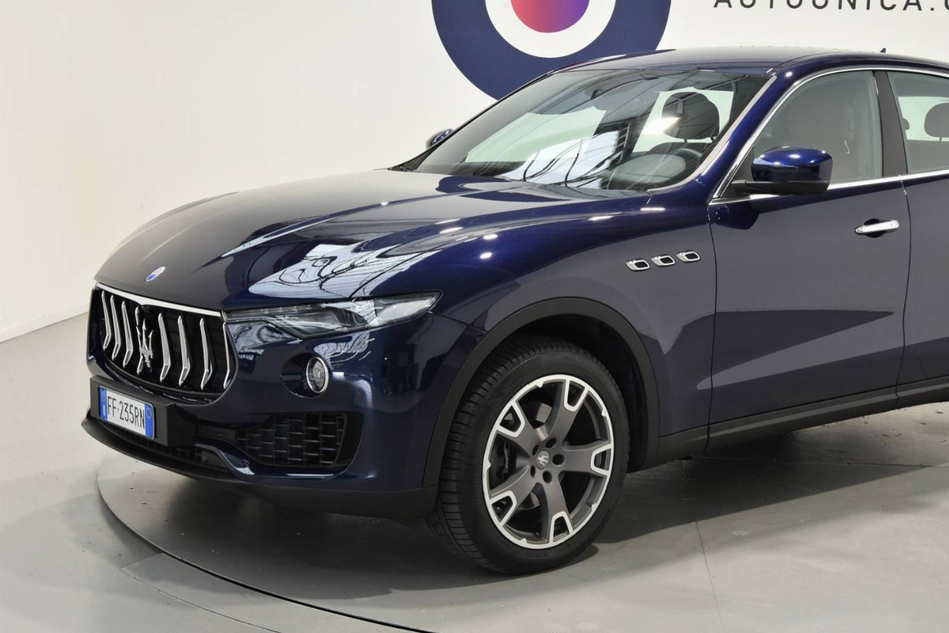 MASERATI Levante 35