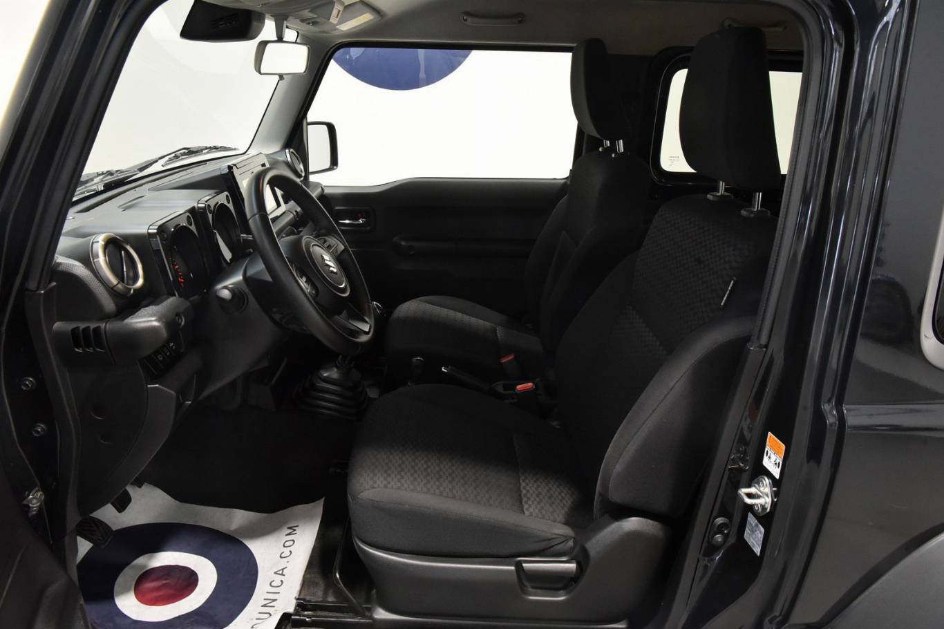 SUZUKI Jimny 4