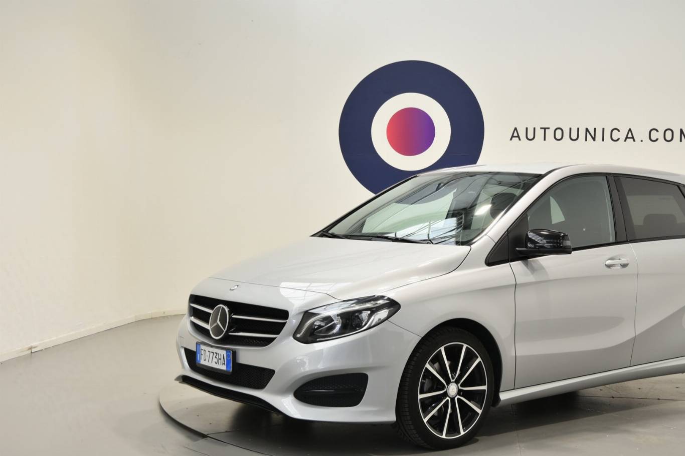 MERCEDES-BENZ B 200 35