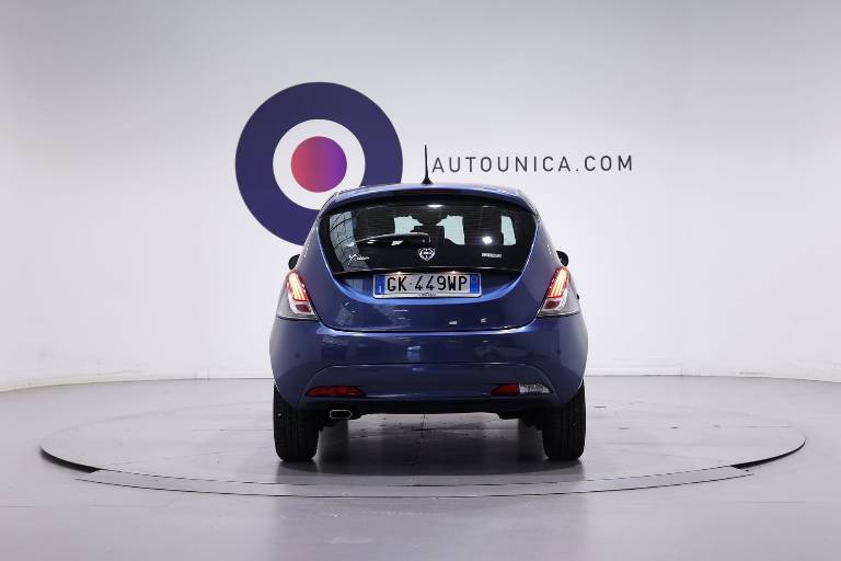 LANCIA Ypsilon 15