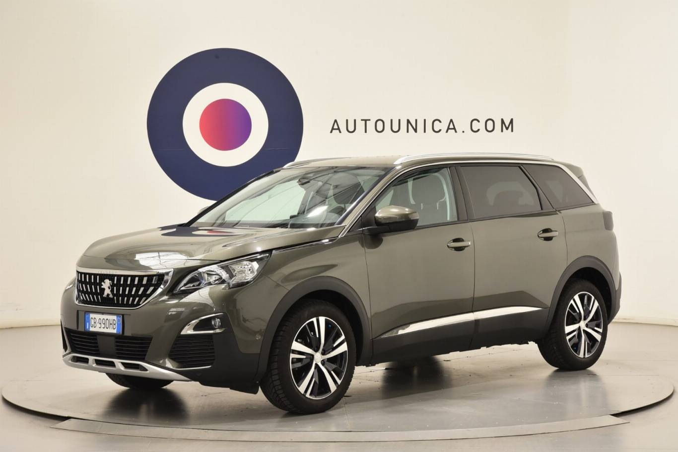 PEUGEOT 5008 1
