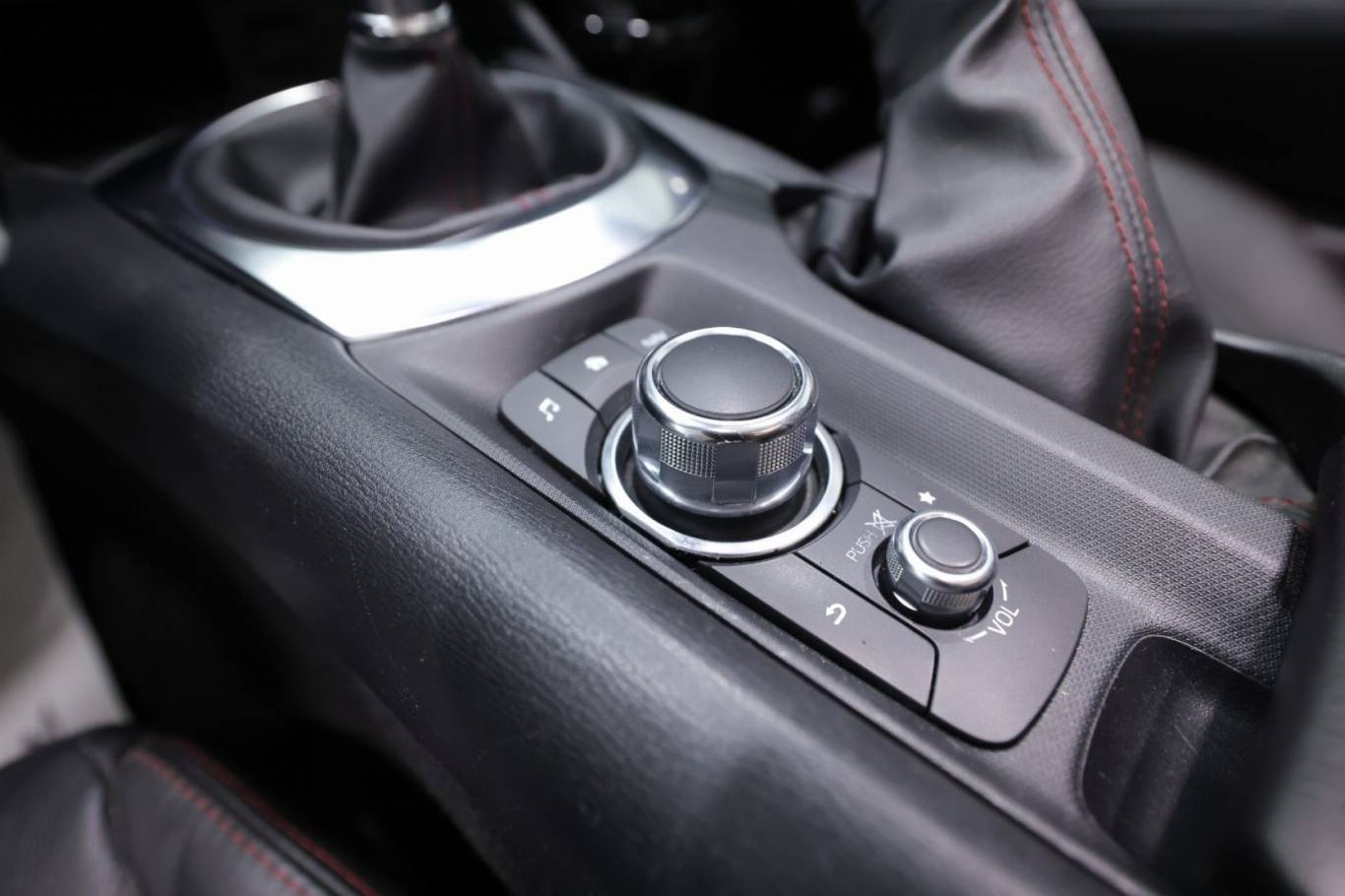 MAZDA MX-5 28