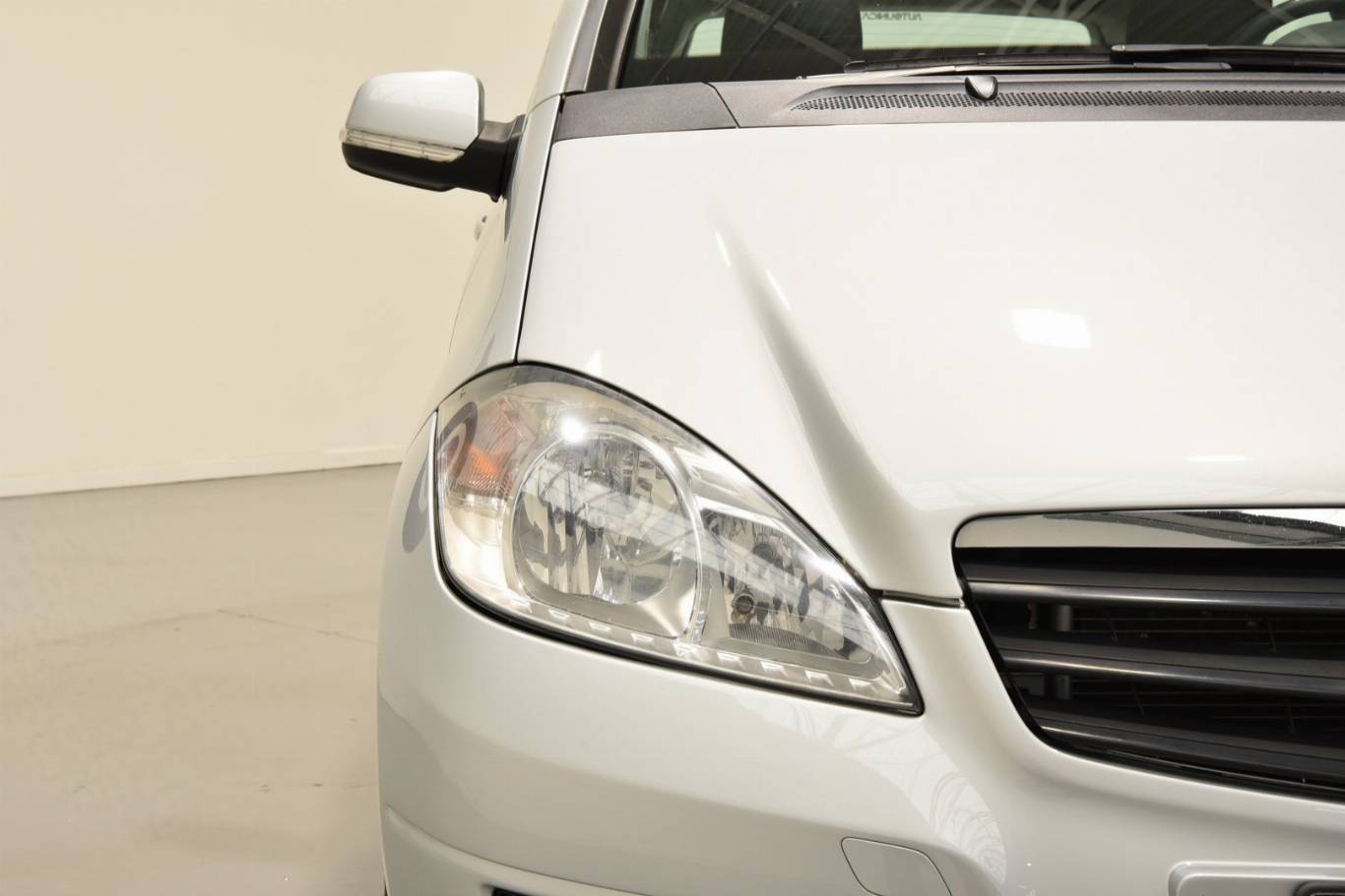 MERCEDES-BENZ A 160 16