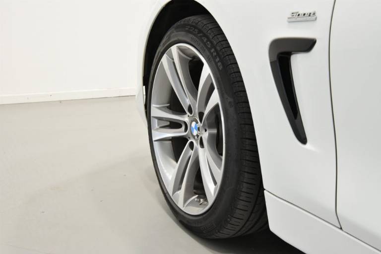 BMW 420 8